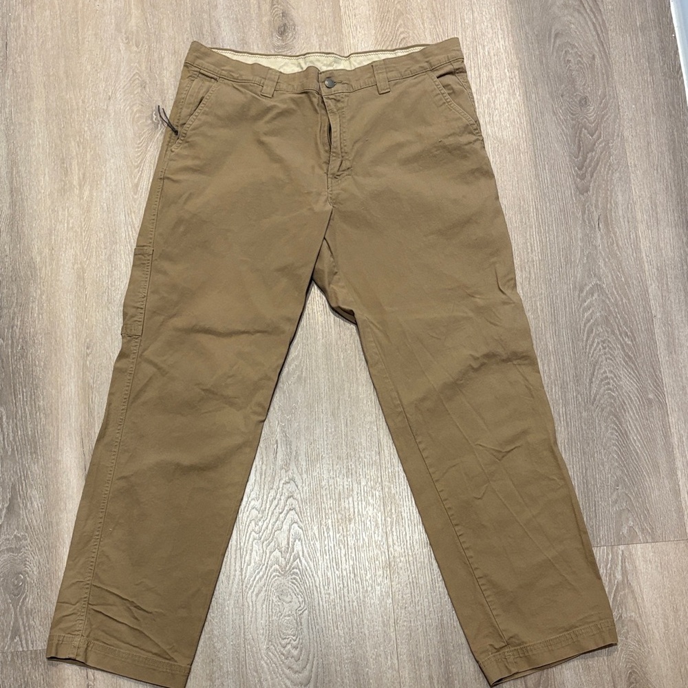Columbia Men's Tan Chinos
